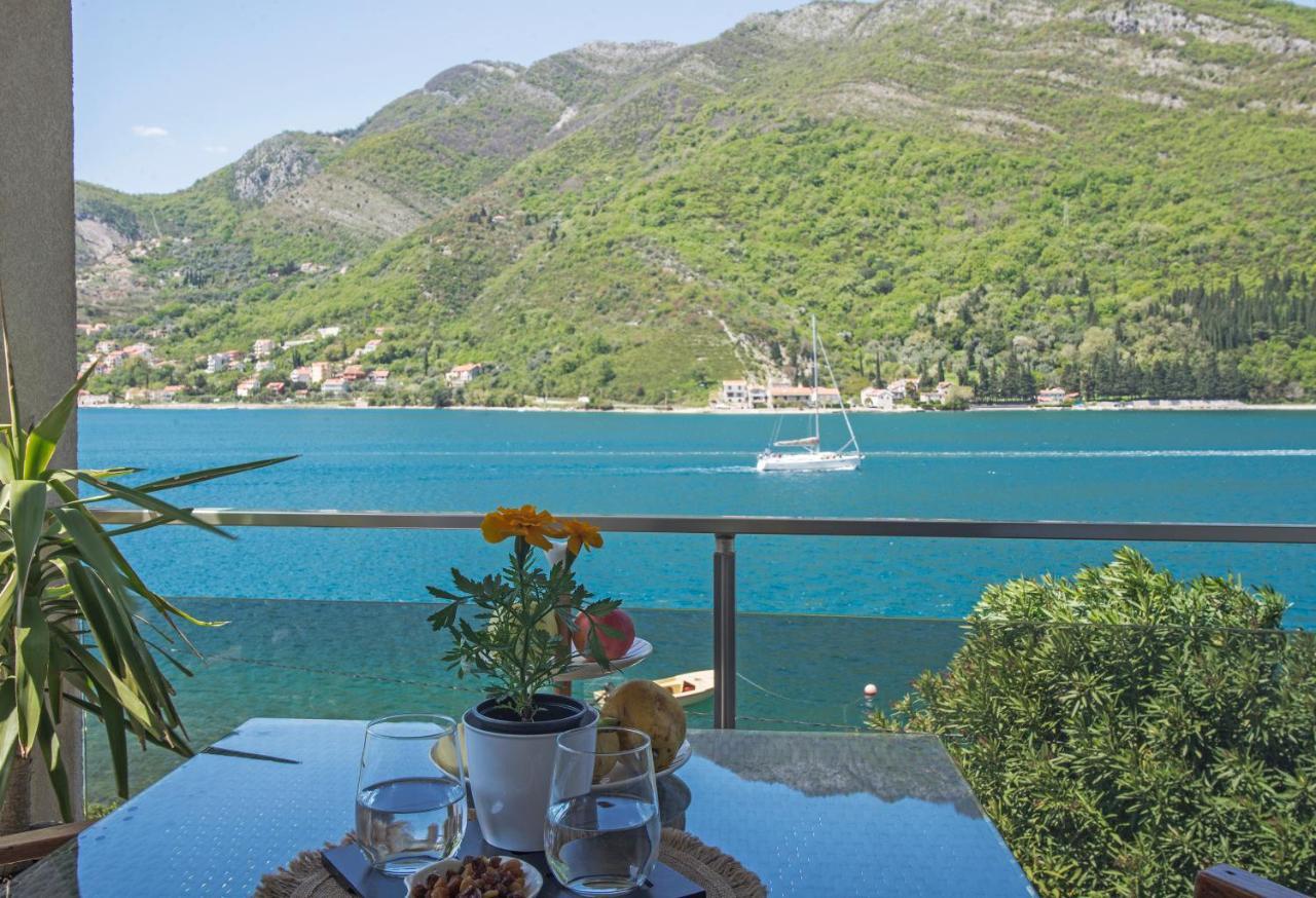 Apartments Maxhit Tivat Kültér fotó