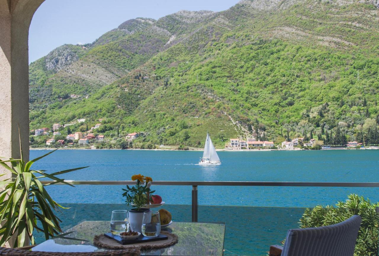 Apartments Maxhit Tivat Kültér fotó