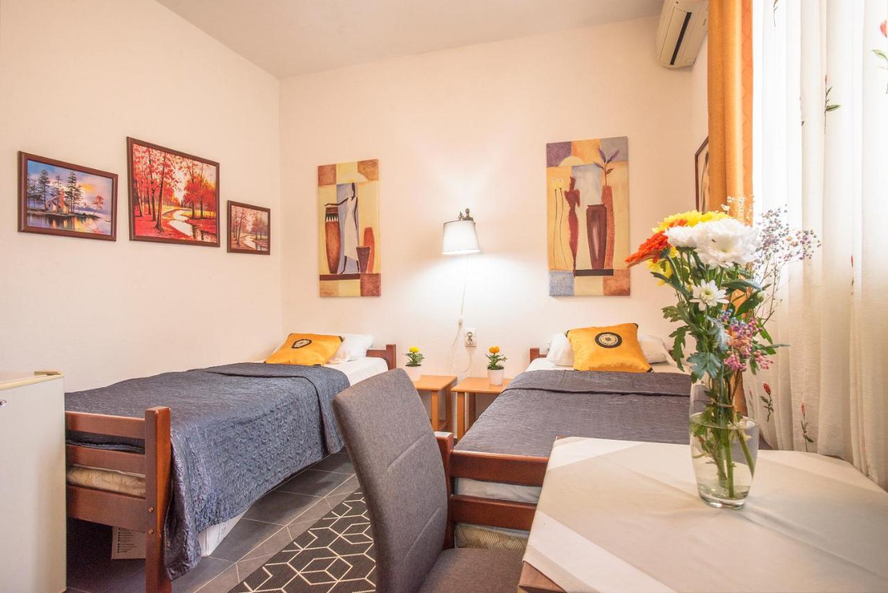 Apartments Maxhit Tivat Kültér fotó