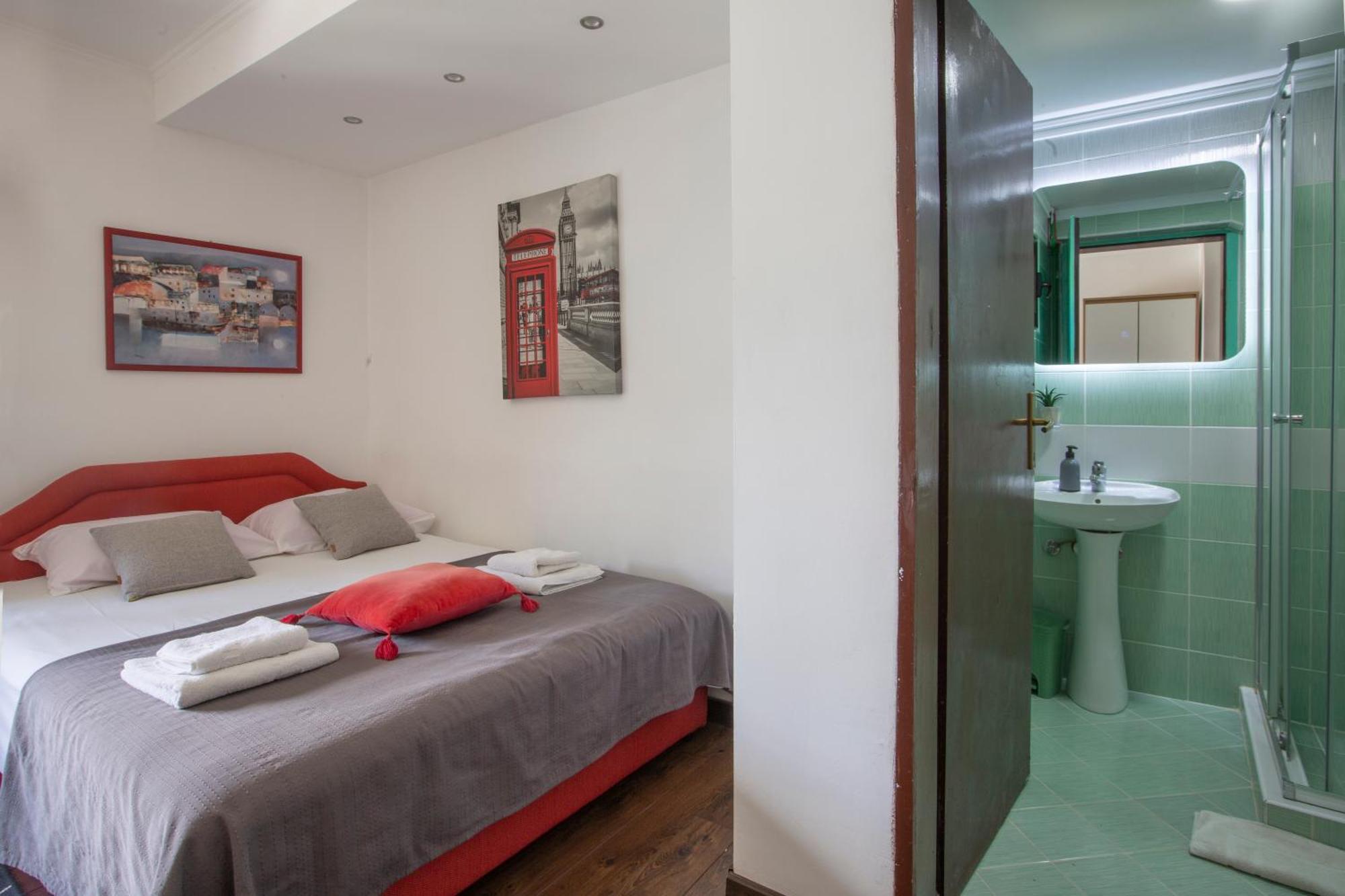 Apartments Maxhit Tivat Kültér fotó